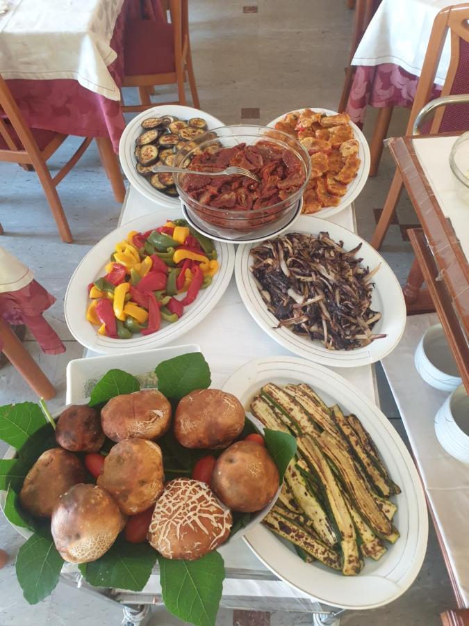 Hotel Ai Sette Nani Sistiana Bagian luar foto