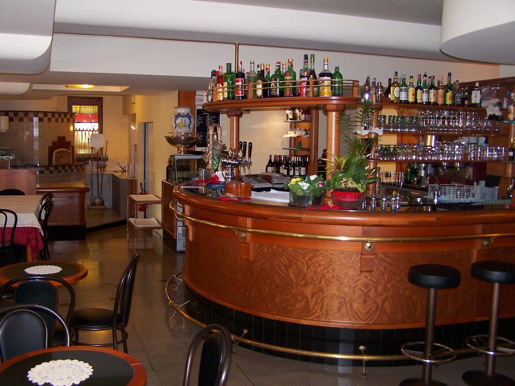 Hotel Ai Sette Nani Sistiana Bagian luar foto
