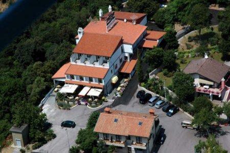Hotel Ai Sette Nani Sistiana Bagian luar foto